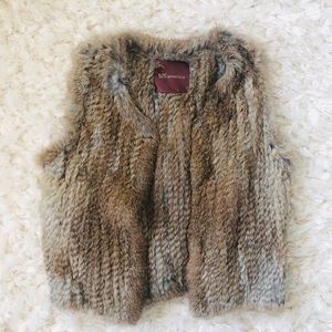 Fur vest